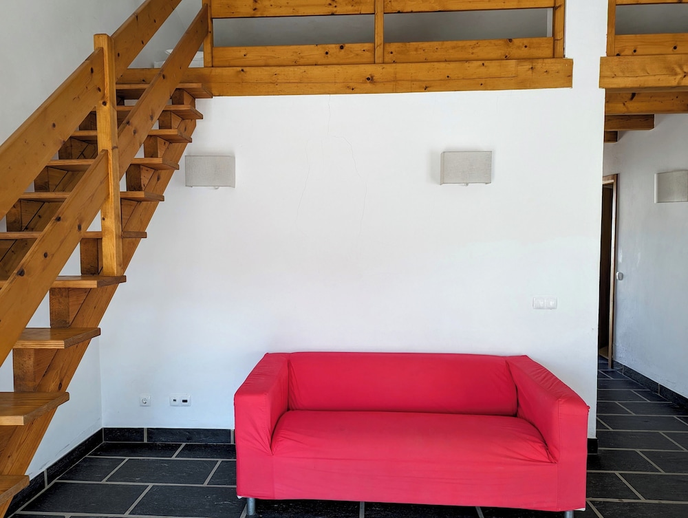 Family Apartment, 1 Bedroom, Partial Ocean View photo 3
