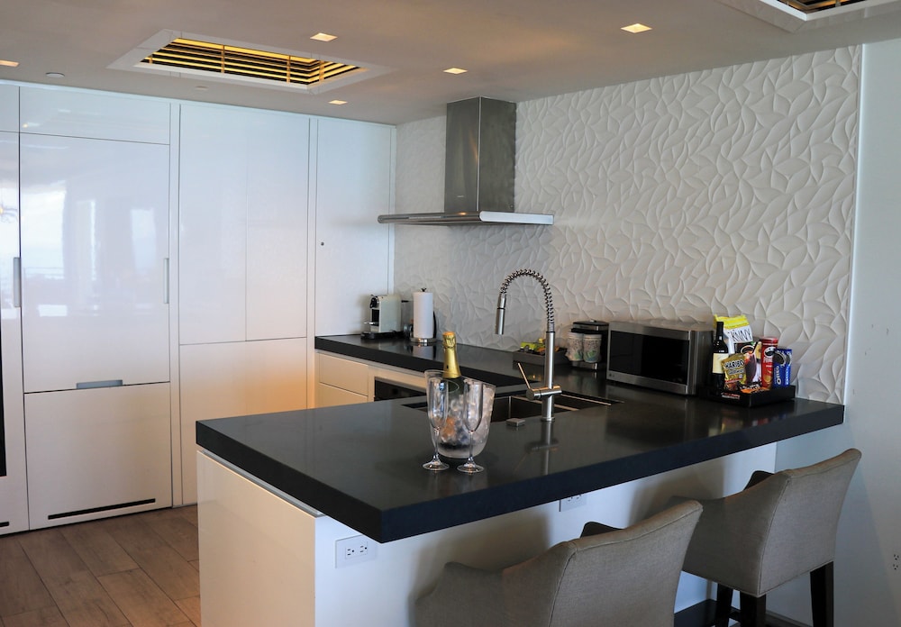 Presidential Suite, 2 Bedrooms, Oceanfront