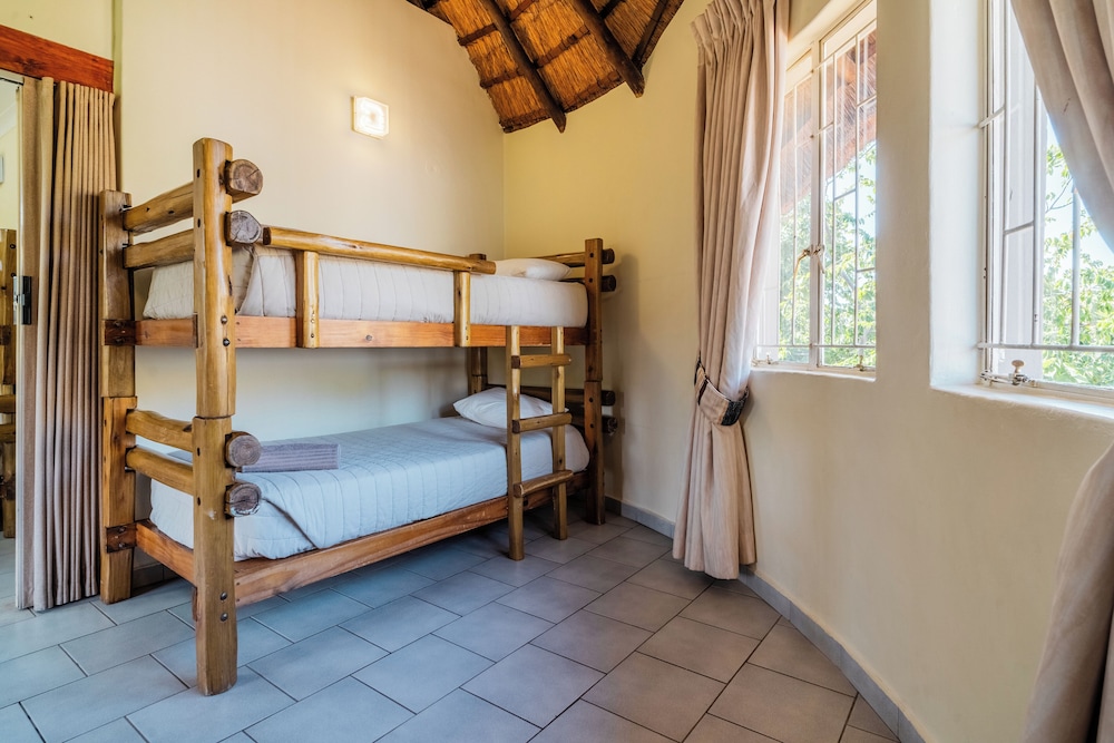 8 Sleeper double-storey Rondavel