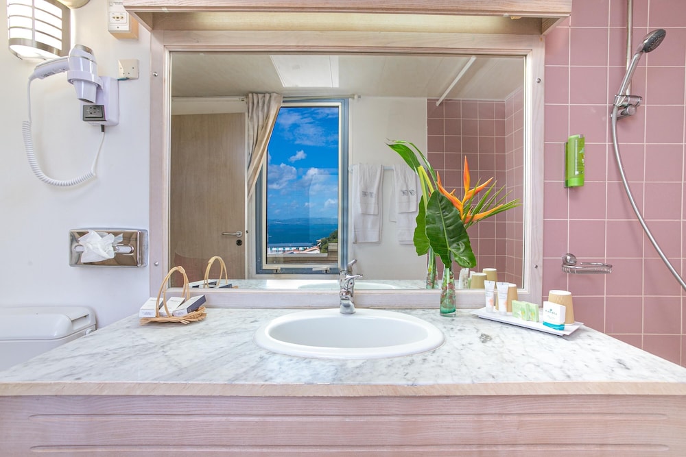 Superior Room, Sea View (Elevator) - Photo 14