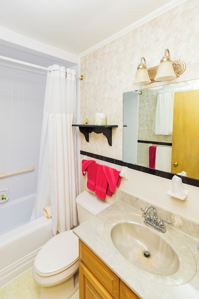 Standard Room - Photo 7