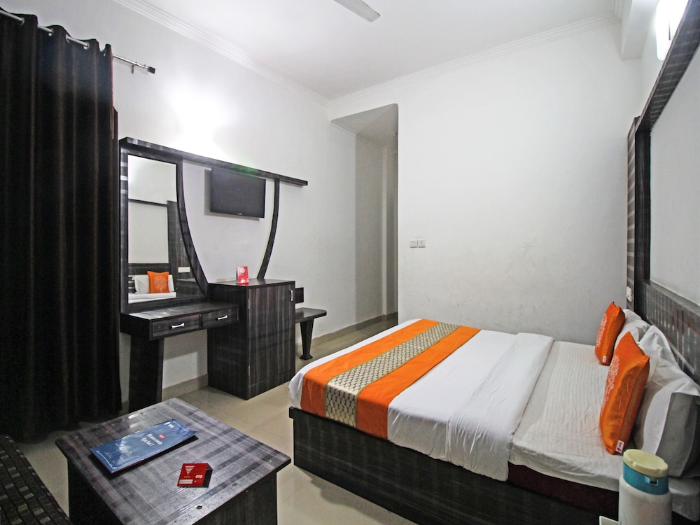 Double Or Twin Room photo 3