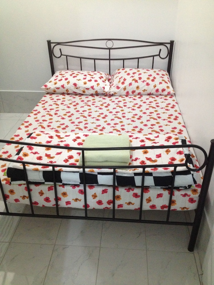 Double Room, 1 Double Bed, Shared Bathroom