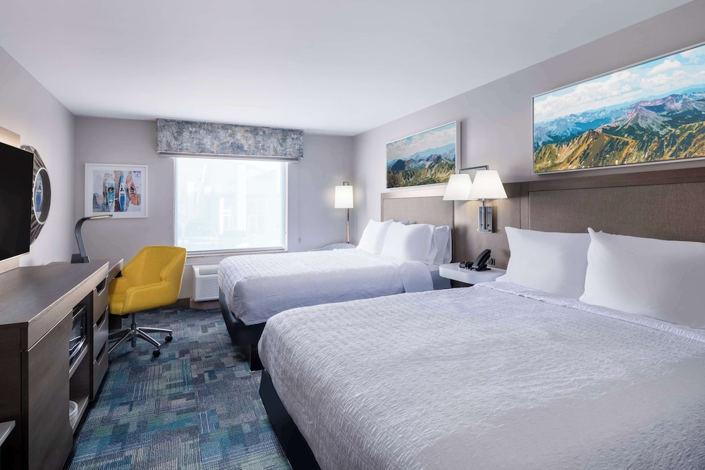 Room, 2 Queen Beds, Accessible (Hearing) - Photo 1