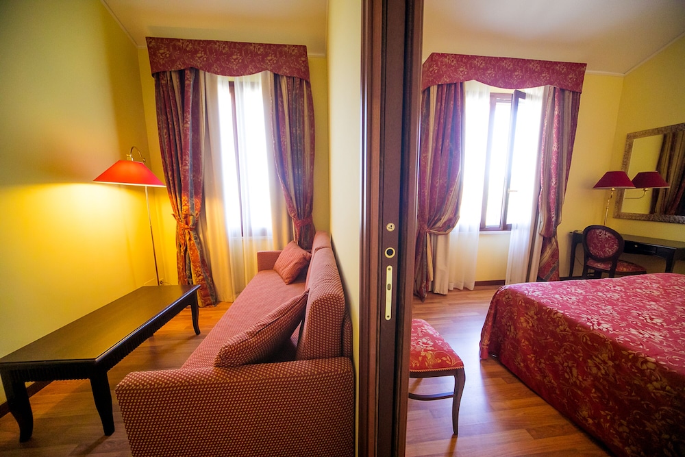 Junior Suite, Hill View (Aladino)