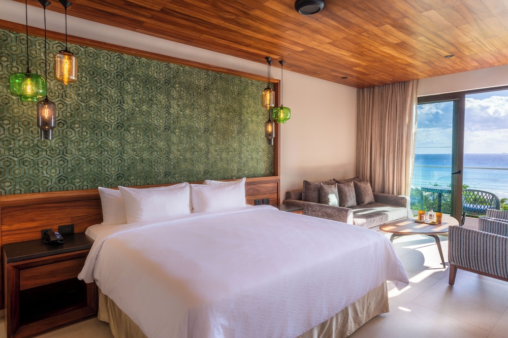 Platinum King Master Suite Ocean Front - Photo 1