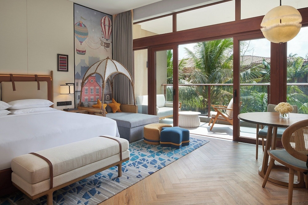 Room, 1 King Bed (Kid Theme) - Photo 3