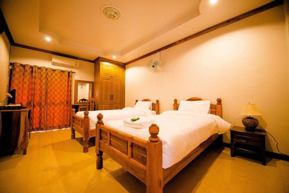 Standard Twin Room photo 3