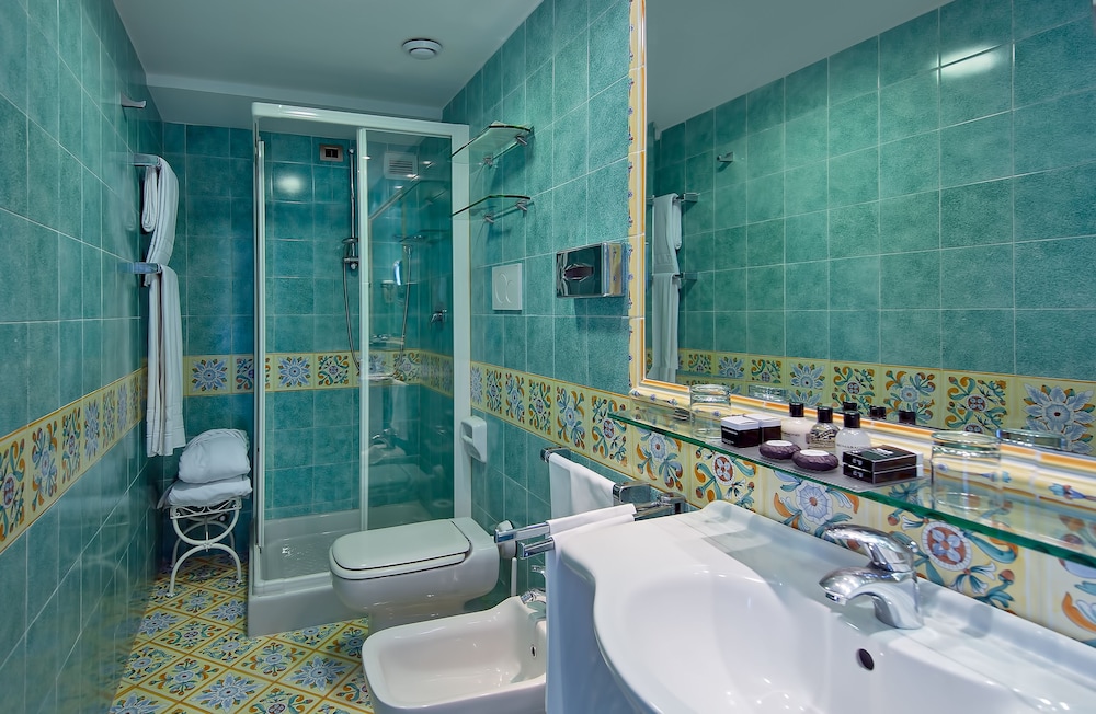 Standard Double Room, Sea View photo 2