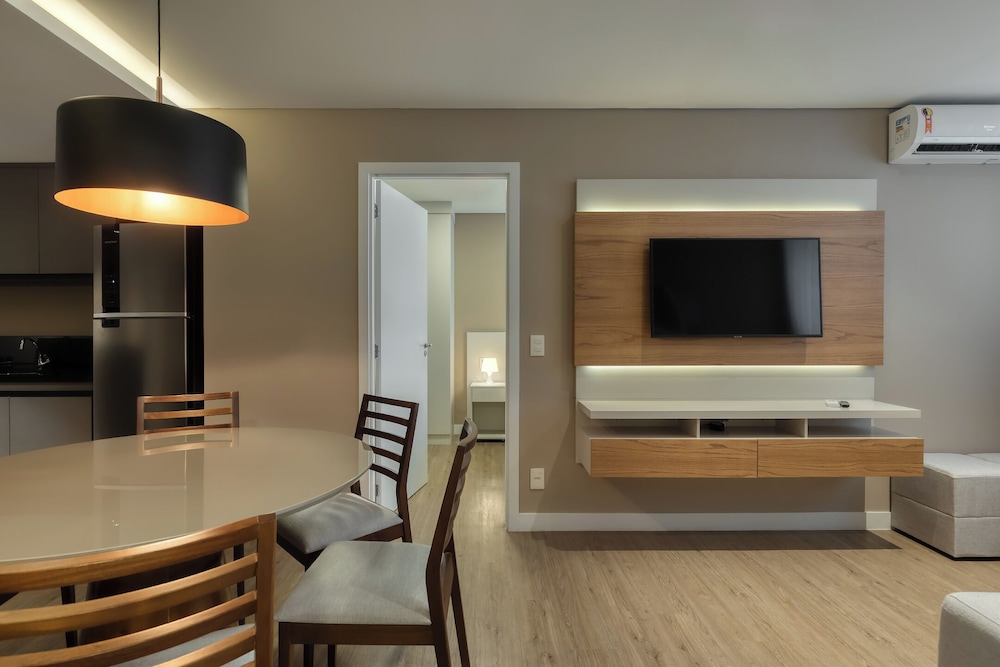 Premium Suite