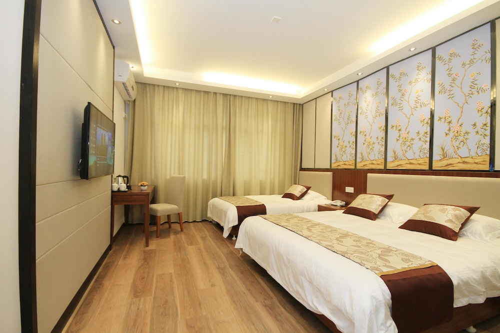 Family Room, Ensuite