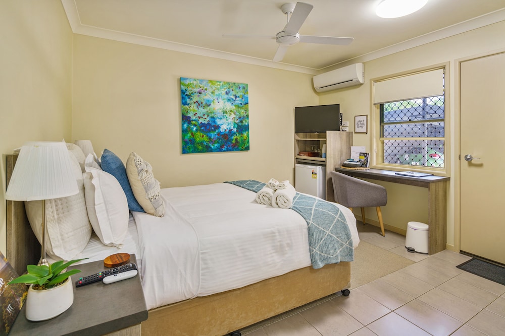 Ribbonwood Studio at The Guesthouse
