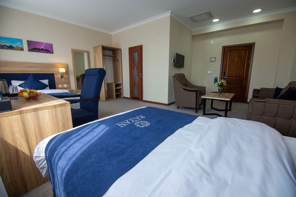Business Twin Room photo 3