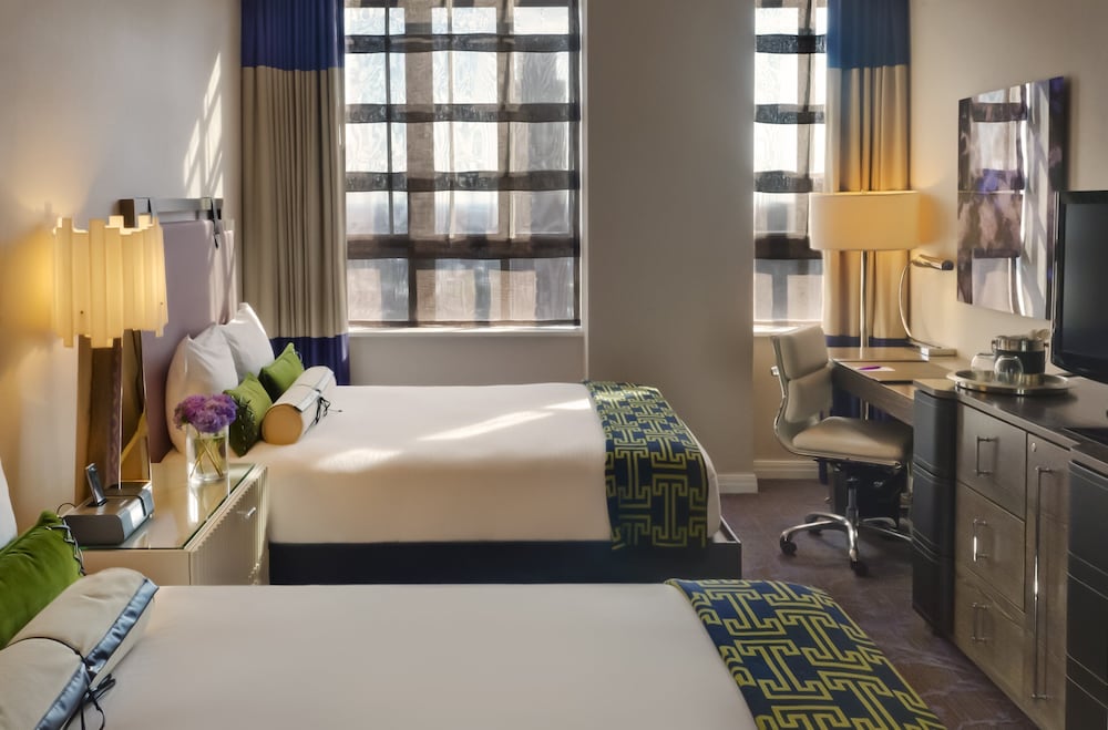 Room, 2 Queen Beds, Mobility Accessible (Accessible Tub) - Photo 1