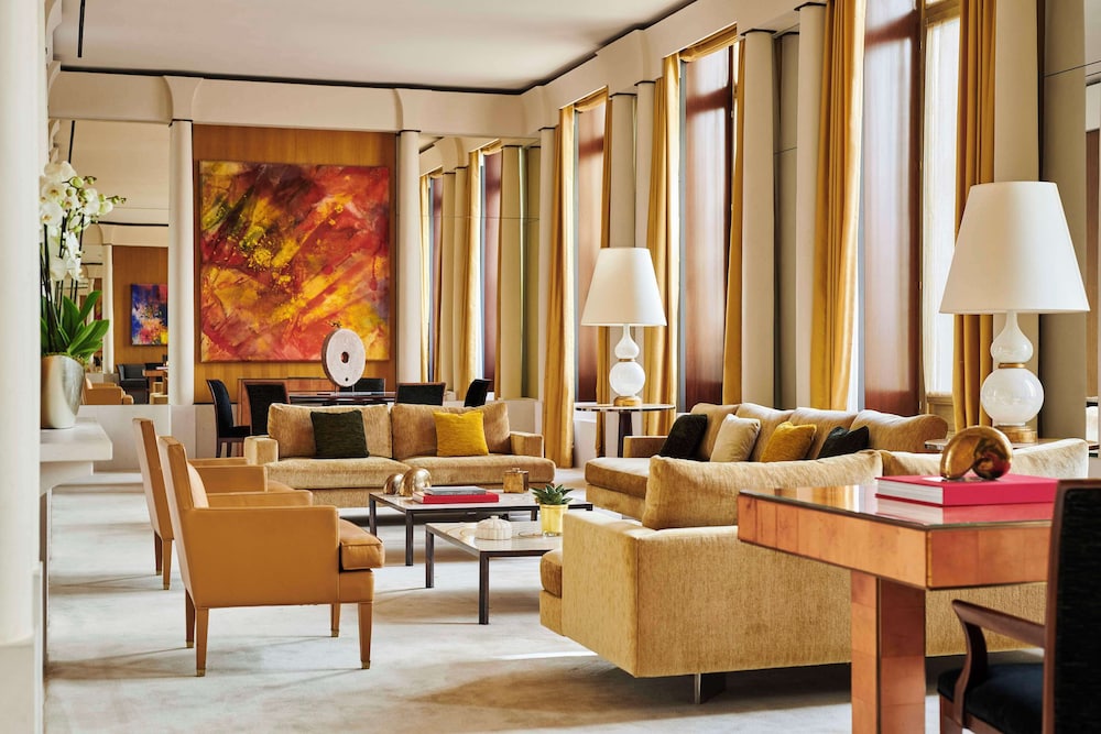 Imperial Suite