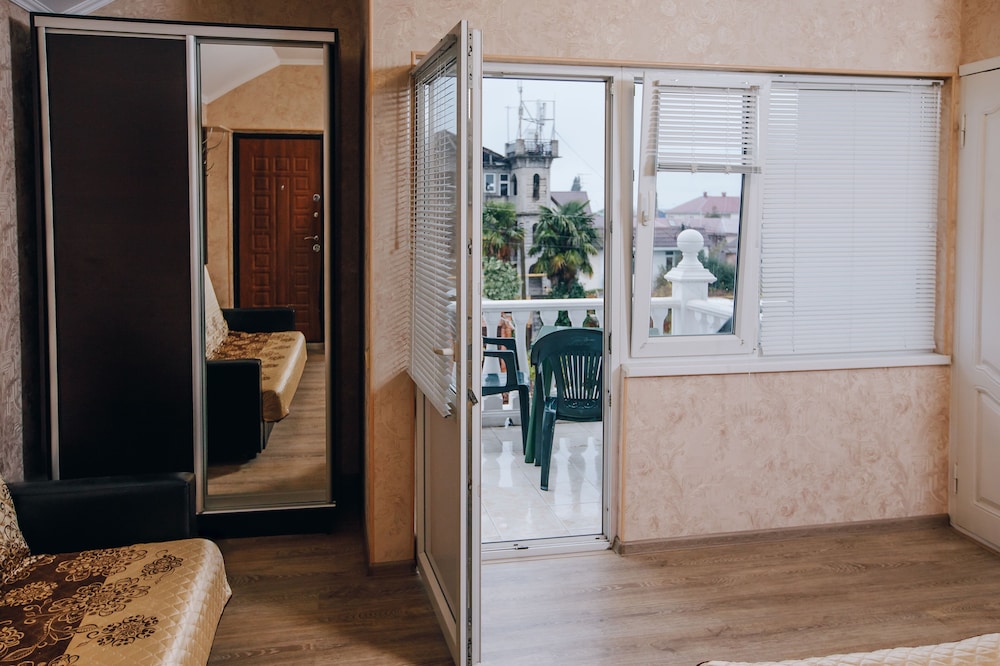 Quadruple Room, Balcony photo 2