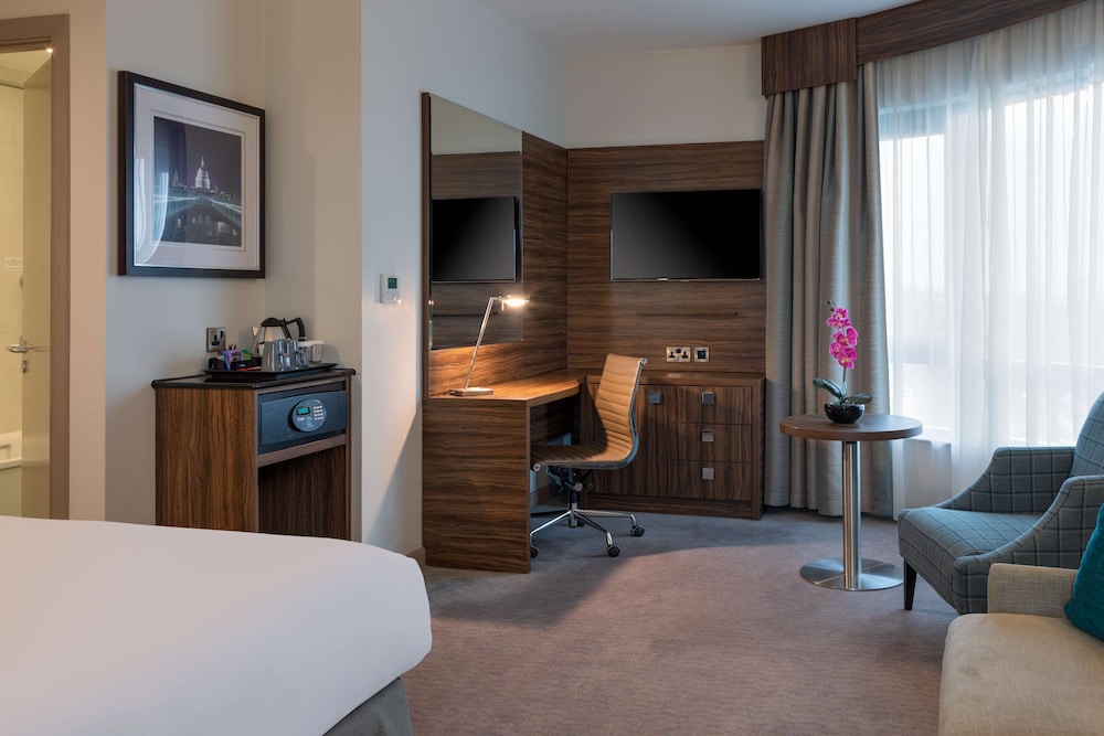 Junior Suite thumbnail 6