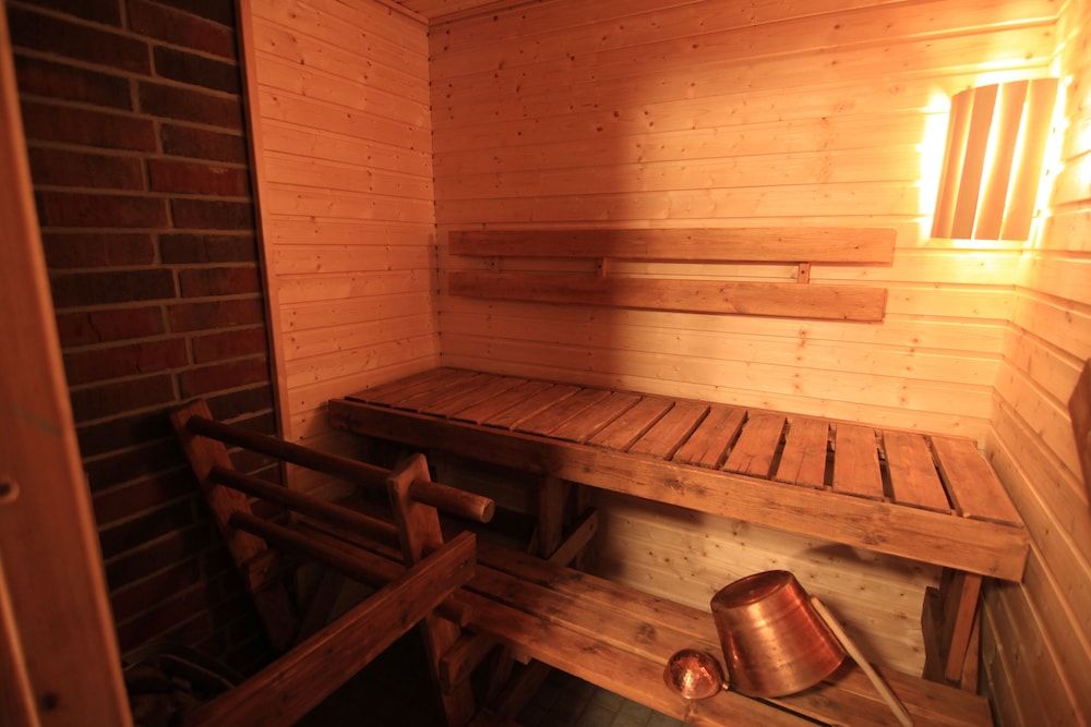Cabin, 2 Bedrooms, Sauna photo 3