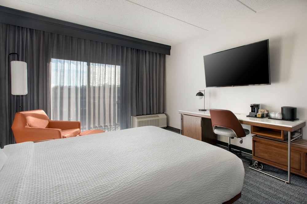 Room, 2 Double Beds (Hearing Accessible) - Photo 1
