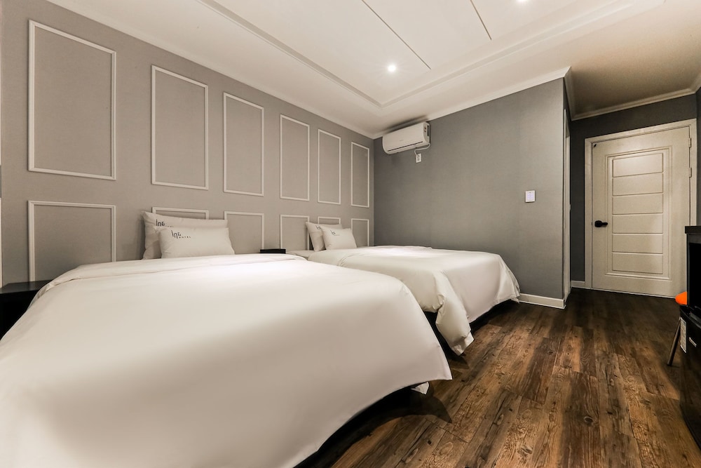 Twin Room photo 2
