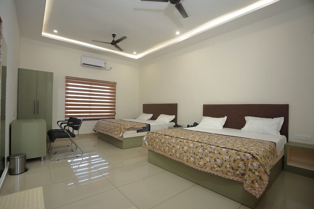 Family Quadruple Room, City View