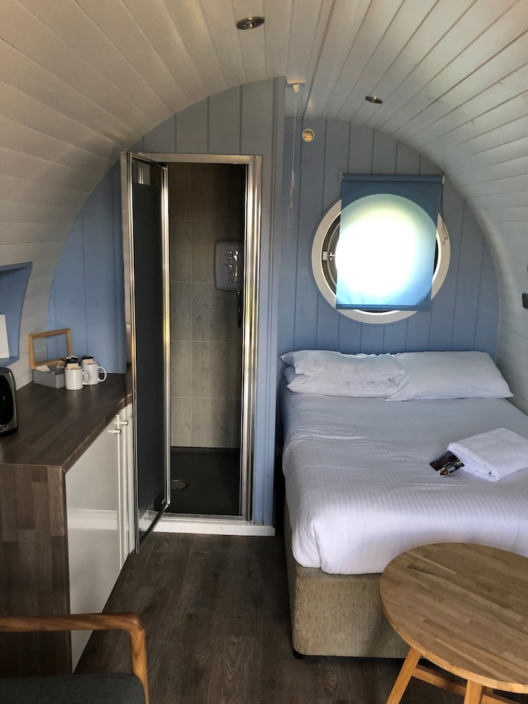 Luxury Pod photo 3