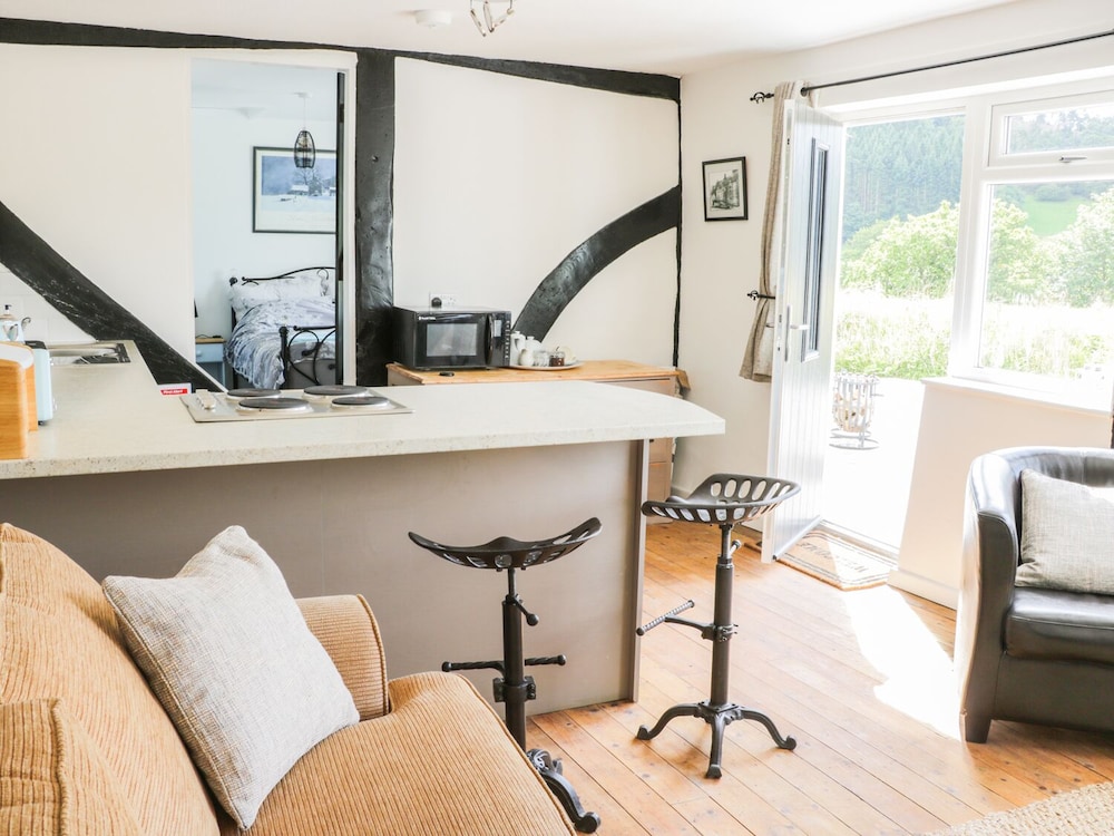 Cottage photo 2
