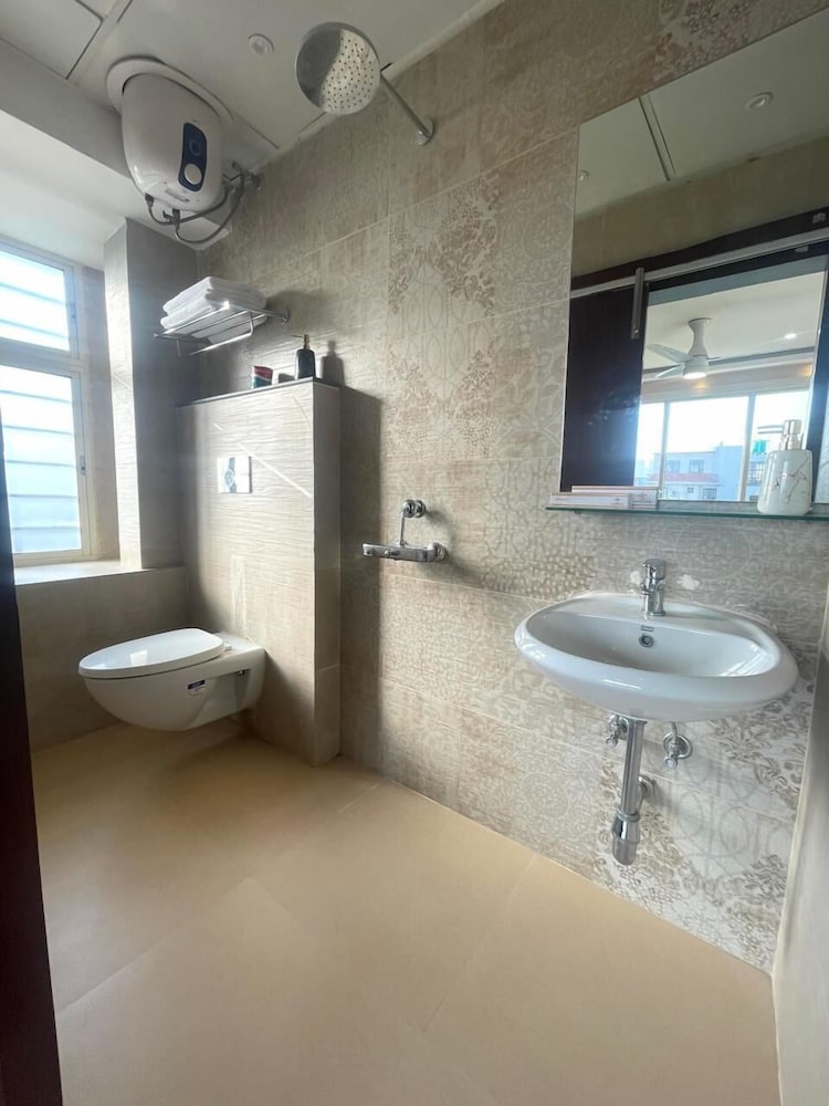 Deluxe Room, City View photo 2