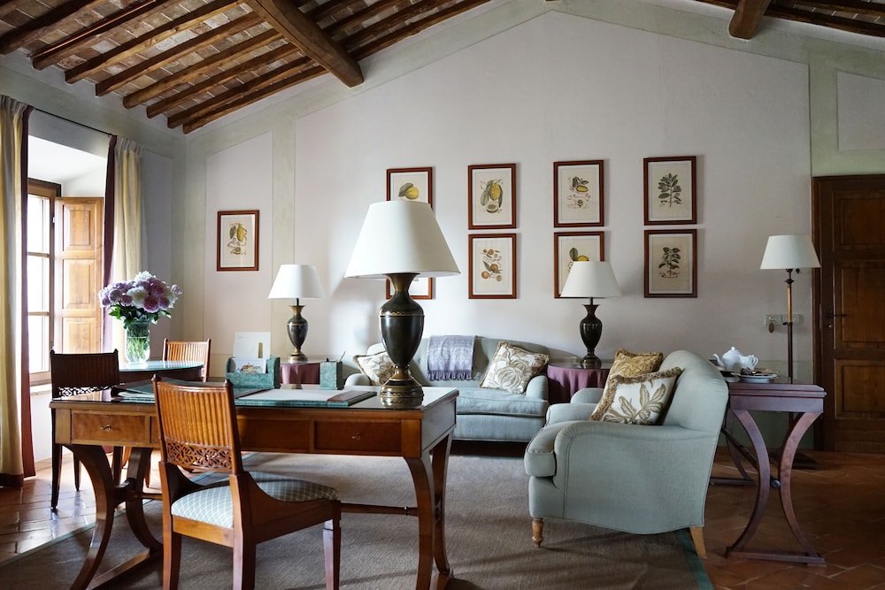 Suite (Poggio All'Oro) photo 2