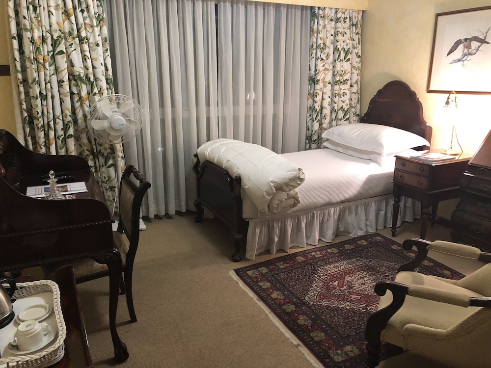 Single Room, Garden View