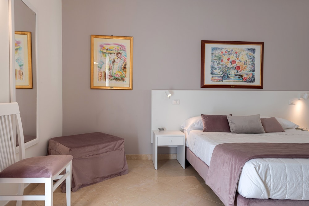 Double Room Single Use photo 2