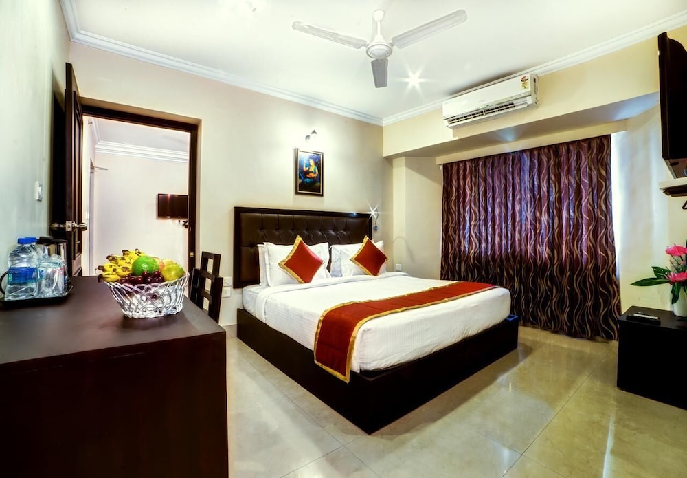 Executive Room - Photo 3
