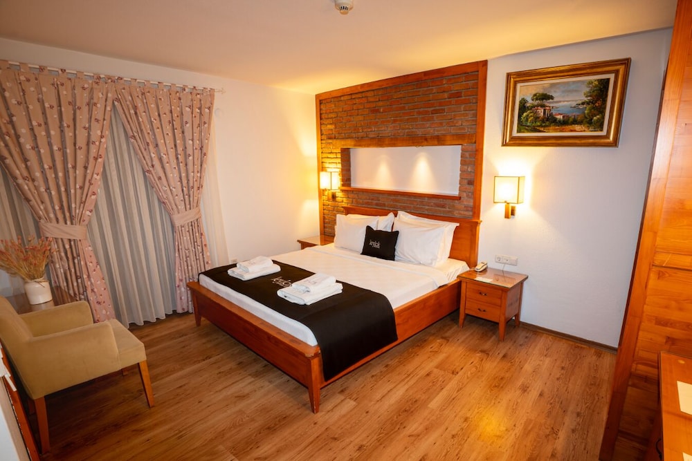 Elite Double Room photo 1