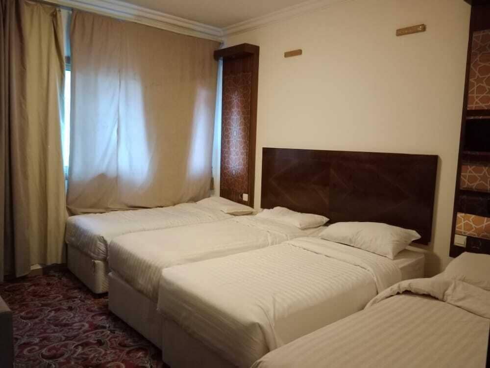 Standard Quadruple Room - Photo 1
