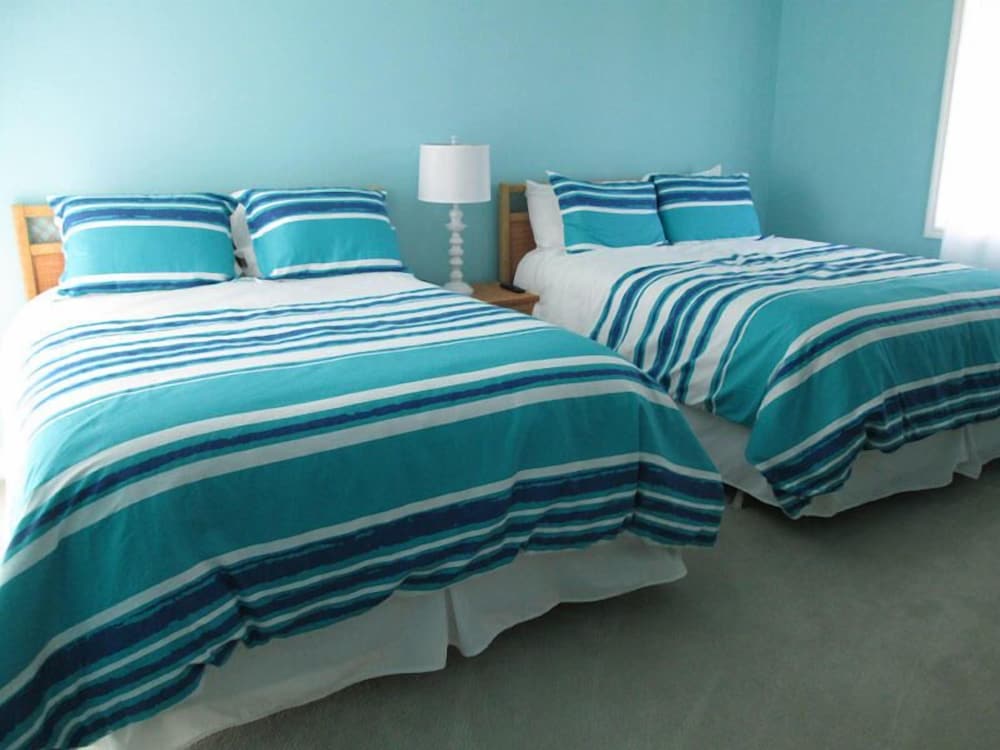 House, Multiple Beds, Balcony, Ocean View photo 1