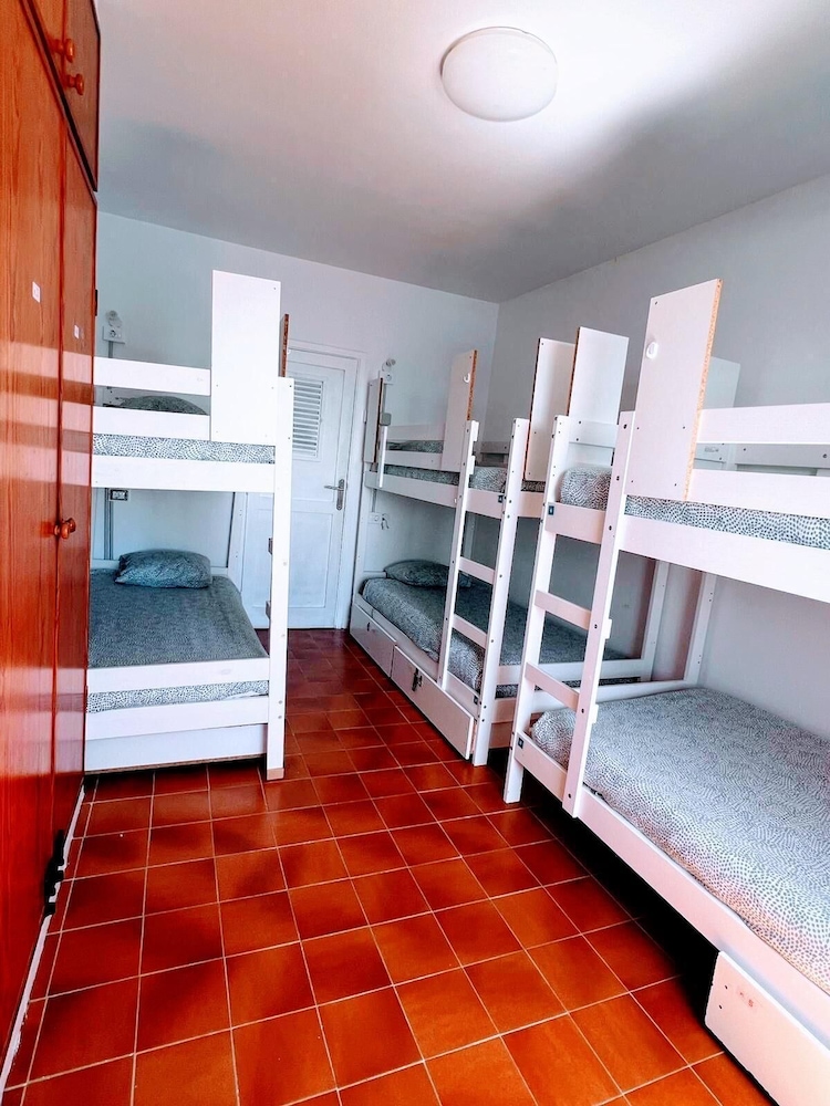 Standard Shared Dormitory, Shared Bathroom, Beach View