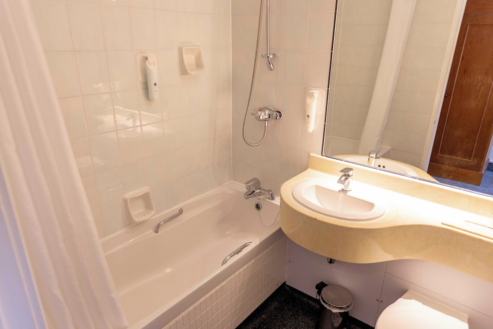 Double Room - Photo 24