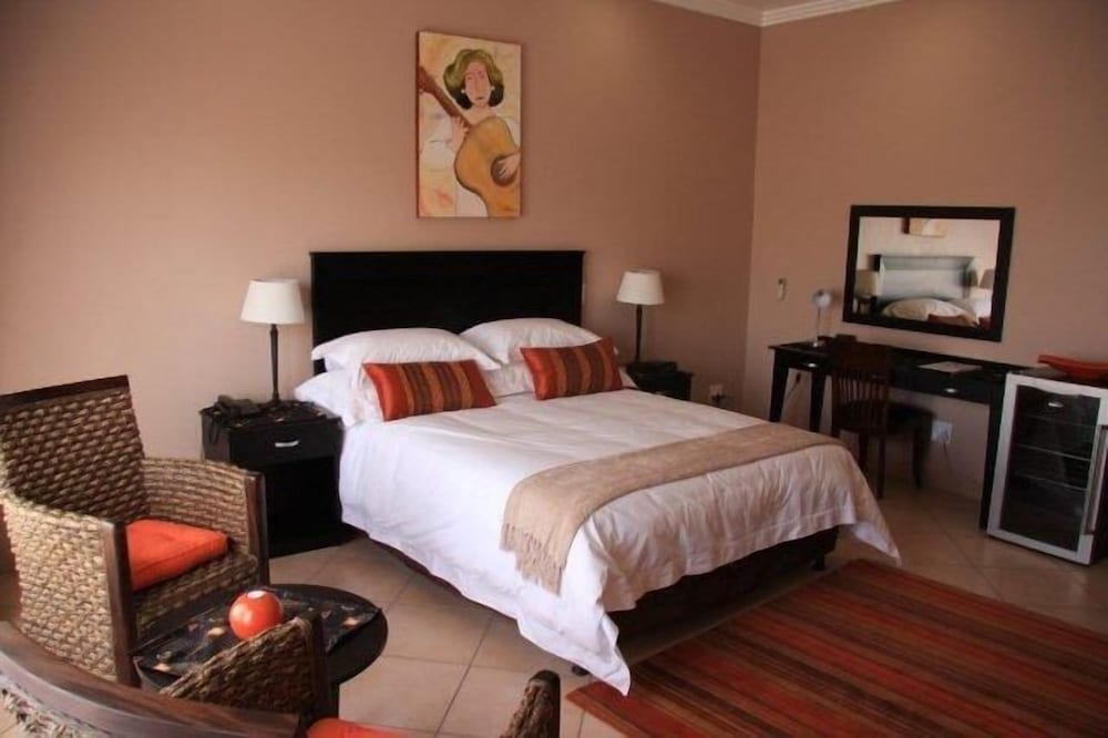 Hellen's Twin Suite