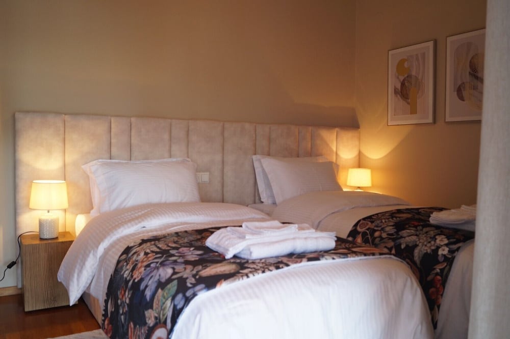 Luxury Apartment photo 3
