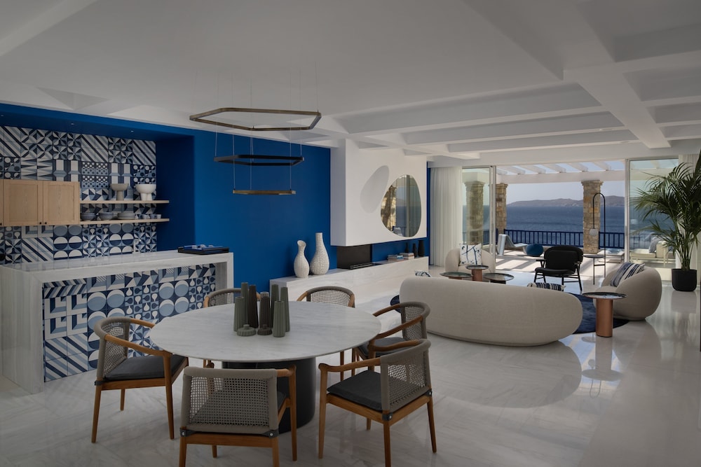 Grand Villa, 4 Bedrooms