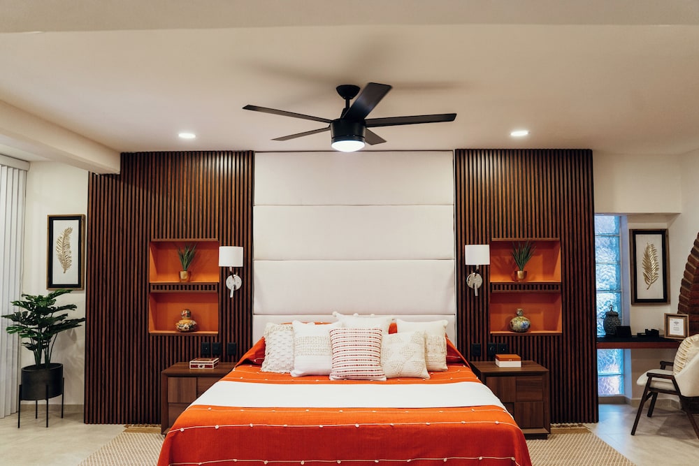 Deluxe Studio Suite photo 2