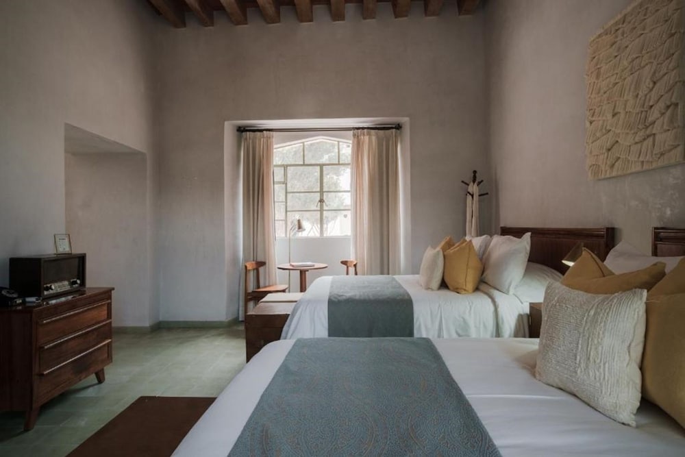 Luxury Room, 2 Double Beds, Garden View