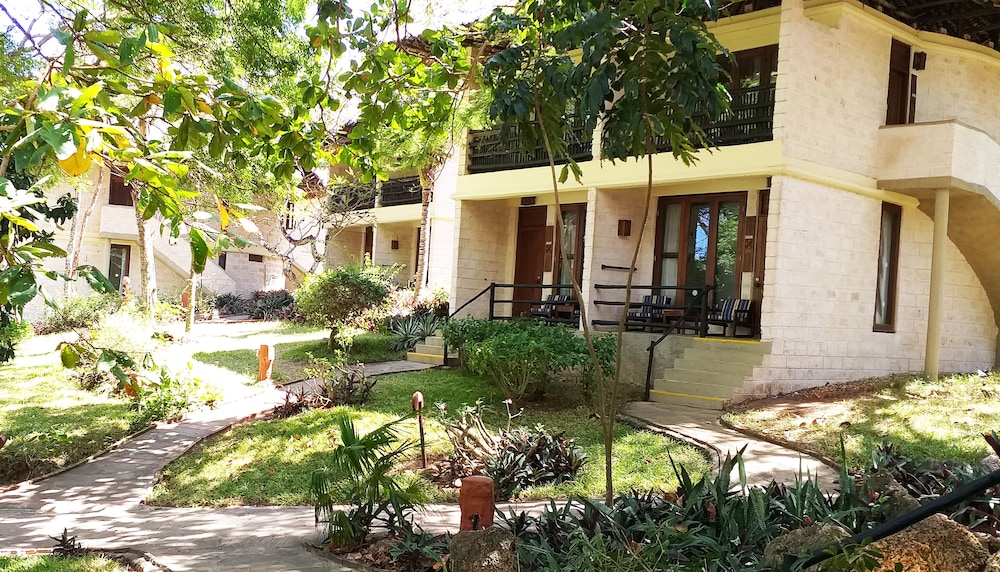 Double or Twin Room, Ocean View photo 2
