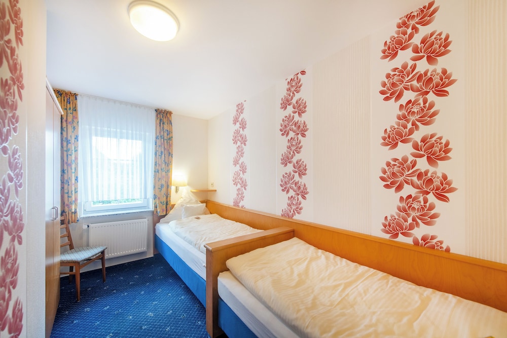 Family Apartment, 3 Bedrooms, 2 Bathrooms photo 3