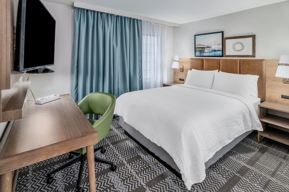 Suite, Multiple Beds, Kitchen