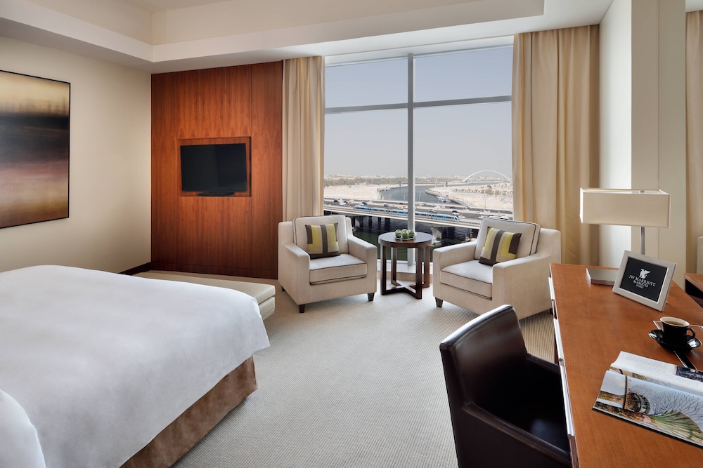 Room, 1 King Bed (View)