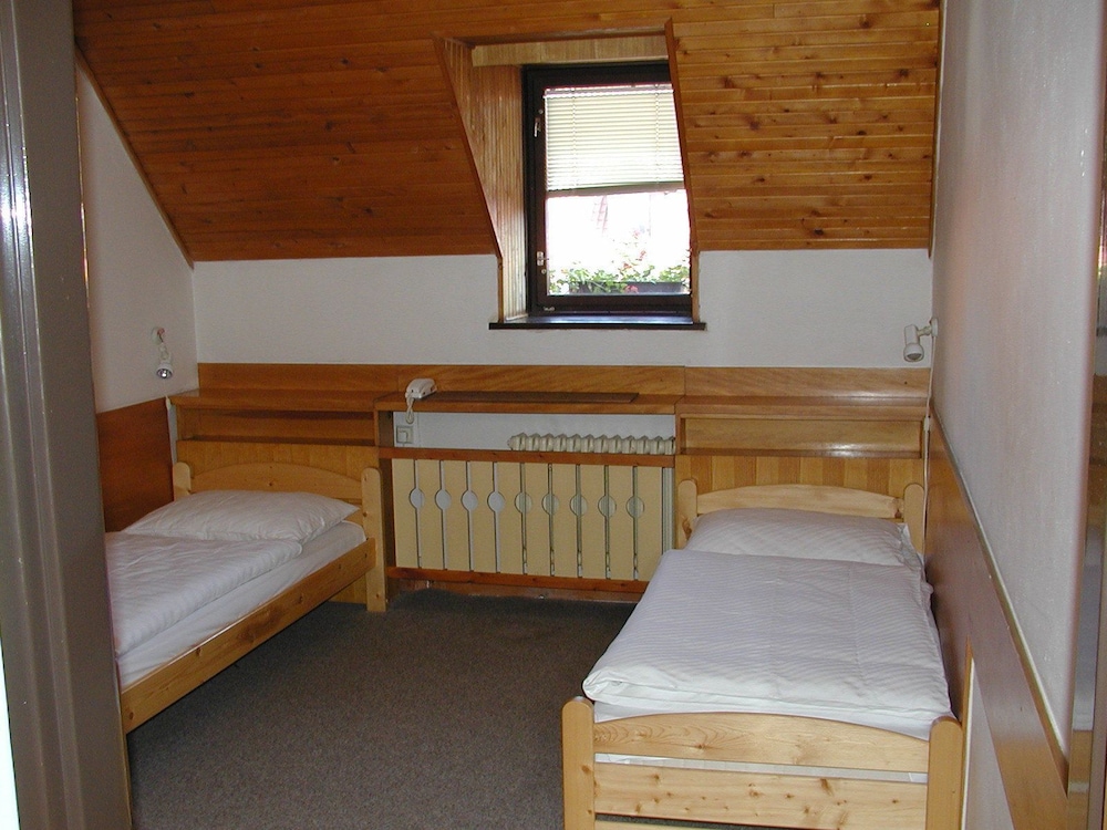 Standard Single Room photo 2