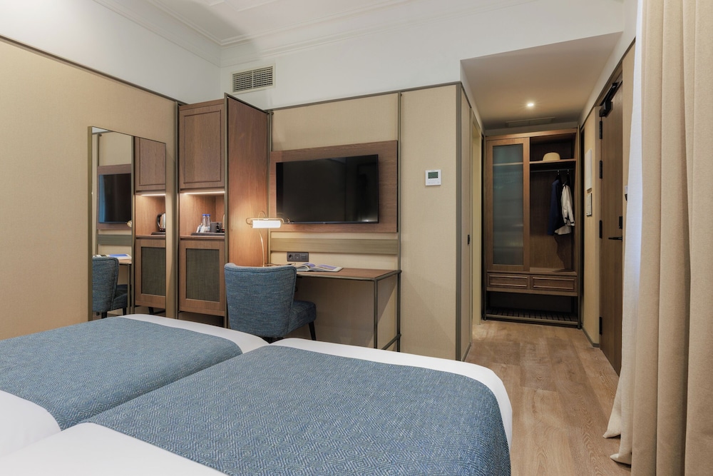 Estandard interior 1