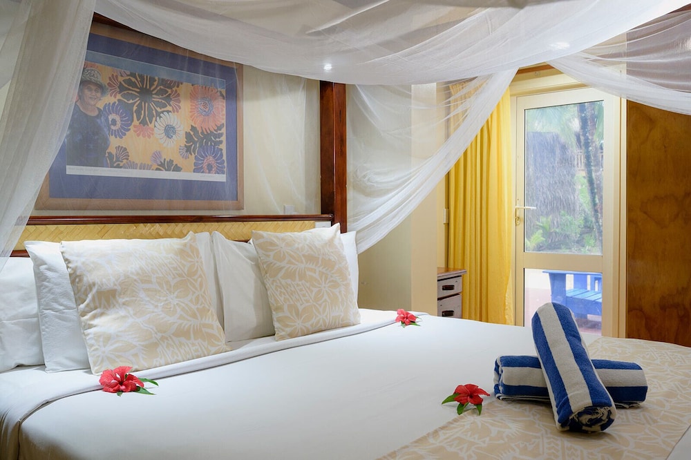 2-Bedroom Beachside Suite