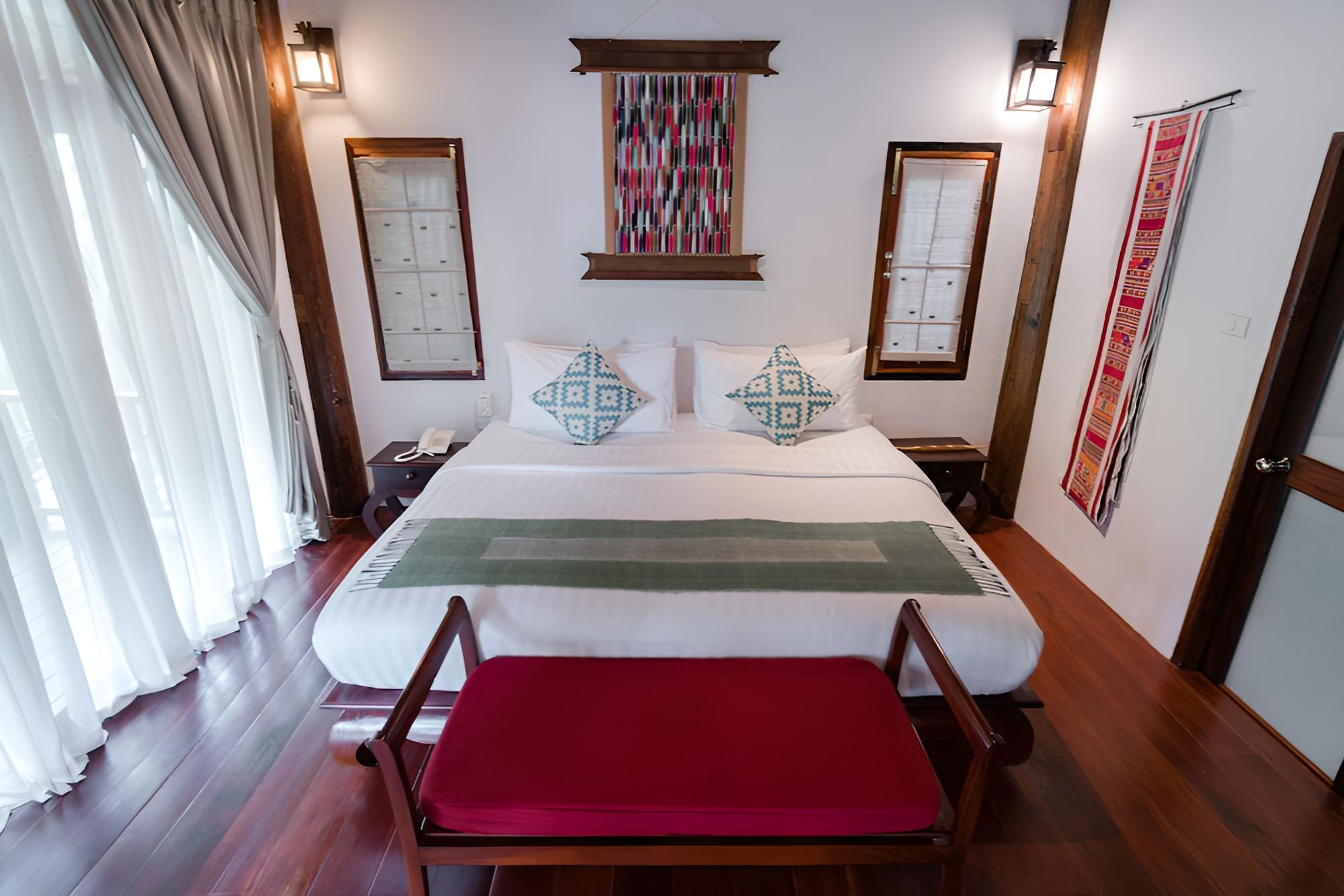 Overwater Bungalow photo 3